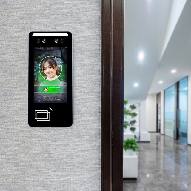 Tendcent Dynamic Facial Recognition Access Control Attendance System with NFC Card WiFi ODM Customizable Biometric Device OEM