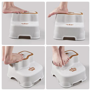 Repose-pieds en plastique pour bébé, marchepied antidérapant épaissi pour toilettes, 0-12 mois, fabriqué au Zhejiang - Product Image 5