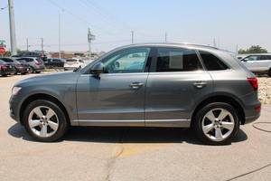 Q5 Hybride AWD 2.0T d'occasion en bon état, cuir, automatique, conduite à gauche, R18, SUV, caméra ACC, éclairage - Product Image 4