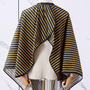 Conception imperméable Barber Capes Logo personnalisé Capes <span class=keywords><strong>De</strong></span> Barbier avec prix d'usine Coiffure Cape - Product Image 2