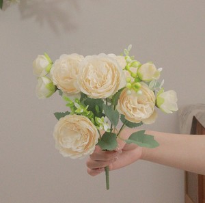 Vente en gros de roses artificielles décoratives en soie pour mariage, fleurs artificielles d'osmanthus au toucher réel - Product Image 1