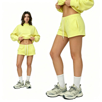 Survêtements personnalisés en gros pour femmes, ensemble deux pièces en molleton de coton avec sweat à capuche et short, survêtements imprimés en relief 3D pour femmes