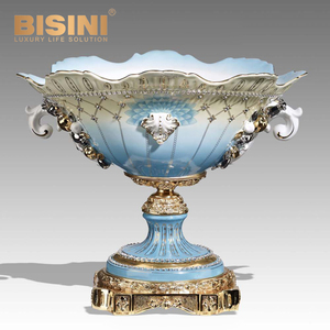 Pintoresca maceta de porcelana azul y blanca de estilo europeo con asas de cobre maceta ornamental de vida cortesana pintada <span class=keywords><strong>a</strong></span> <span class=keywords><strong>mano</strong></span> - Product Image 5