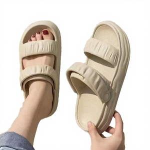 ขายส่งรองเท้าแตะแฟชั่นแบรนด์ JG รุ่นซัมเมอร์สำหรับเด็กผู้หญิง พื้นหนาบุ PVC กันลื่น ทนทานต่อการสึกหรอ นำเข้าจากต่างประเทศ - Product Image 4