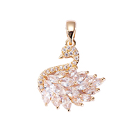 Elegante Collar con Colgante de Cisne Chapado en Oro, Alas Marquesa Rosas, Cabeza Pavé, Cadena de Cable con Plumas, Joyería para Mujer, Regalo