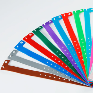 Bracelets promotionnels en PVC souple et confortable pour événements et festivals – Offre spéciale - Product Image 4