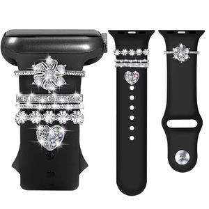 Pendentif pour bracelet <span class=keywords><strong>apple</strong></span> <span class=keywords><strong>watch</strong></span> <span class=keywords><strong>Mickey</strong></span>, breloques en silicone, design à personnaliser, accessoires gadget Design de dessin animé mignon pour <span class=keywords><strong>Apple</strong></span> <span class=keywords><strong>Watch</strong></span> - Product Image 3