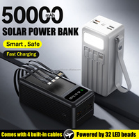 Batterie Externe Solaire 50000mAh 40000mAh 30000mAh avec 4 Câbles Intégrés, Lampe de Camping, Cordon, Chargeur Portable, Batterie Externe Multi-Ports