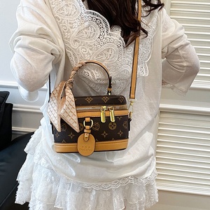 Bolsos de Diseño Versátiles Tipo Cubo para Mujer, Bolso de Mano, Novedad 2026, Casual, de Hombro y Cruzado, con Cierre de Cremallera, Tamaño Pequeño - Product Image 3