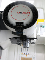 Magazine d'outils à disque Machine à rail linéaire Fraiseuse Cnc 4 axes VMC1165 Fraiseuse verticale Cnc