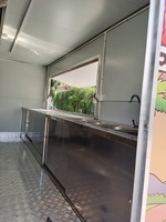 Toilettes mobiles 2-en-1 de vente directe d'usine en Chine et remorque alimentaire avec équipement complet pour les industries de restauration