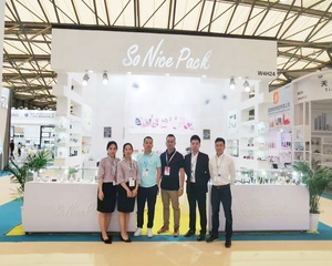 Hộp Đựng Son Môi Tùy Chỉnh Màu Vàng Hộp Đựng Son Môi Mờ Chất Lượng Cao - Product Image 5