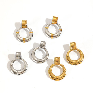Pendientes de aro de acero inoxidable con diseño geométrico para mujer, uso diario, tono dorado y plateado TE60584 - Product Image 3