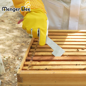 New Menger Bee HT-8 Stainless Steel Beehive Equipment Scraper <b>Hook</b> Hive <b>Tool</b> 2-Year Warranty 145g 267mm 2.8mm Thickness 45mm - Product Image 4