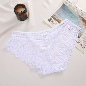 Женские кружевные трусики с цветочным принтом - Product Image 6