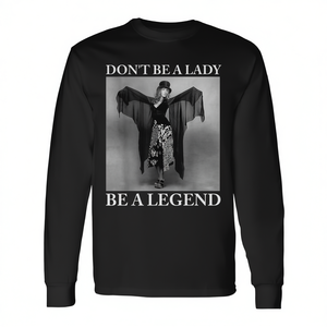Camiseta de Manga Larga Unisex con Cuello Redondo y Estampado Digital 'Dont Be A Lady Be A Legend', Ropa Promocional para Adultos - Product Image 2
