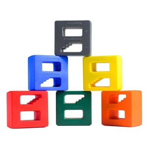 Dr. Aimants en plastique géants pour outils de quincaillerie, ensemble de 5 couleurs - Product Image 3