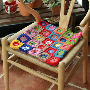 Cojines Decorativos de Crochet con Diseño de Flores para Sillas de Comedor, Cojín para Ventana, Cojín Cuadrado Estilo Granny Square, Y-F 40*40 - Product Image 1