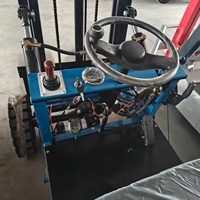 Truk Forklift Listrik 1T 1800W Motor Baterai Asam Timbal Tiang Dua Tingkat Pengangkatan Hidrolik Sederhana Ban Solid Baja Tipe C