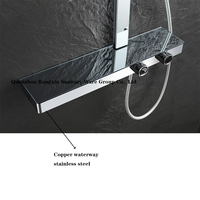 Système de douche thermostatique de luxe au design moderne en acier inoxydable et cuivre avec barre coulissante à poignée unique et jet de pulvérisation pour salle de bain