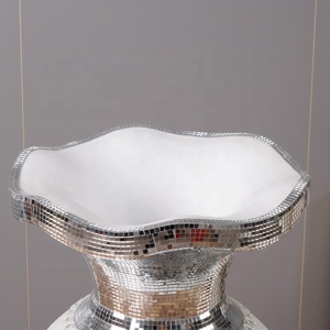 ROYAUME-UNI Design De Luxe Blanc Argent <span class=keywords><strong>Vase</strong></span> Personnalisé Pas Cher Grand Plancher <span class=keywords><strong>Vase</strong></span> à Fleurs pour Mariage - Product Image 2