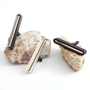 Difusor de aromaterapia de nogal y metal de lujo para coche, ambientador moderno personalizado con fragancia de lavanda de larga duración 120H - Product Image 2