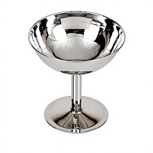 Copa de Vino Clásica Ecológica de Acero Inoxidable de Rajasthan - Product Image 1