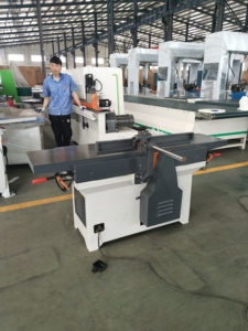 เครื่องกัดแต่งไม้แบบแกนหมุนเดี่ยว รุ่น MX5117B สำหรับงานประตูไม้และงานไม้ทั่วไป - Product Image 6