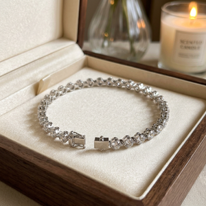 Bracelet tennis en argent 925 avec moissanite ronde sertie clos, finition blanche, bijoux fins, cadeau de mode pour femme, accessoire de chaîne de poignet - Product Image 5