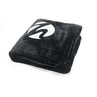 Großhandel gestrickte Plüsch Nerz Flanell Fleece Anpassung Decke mit Stickerei Logo