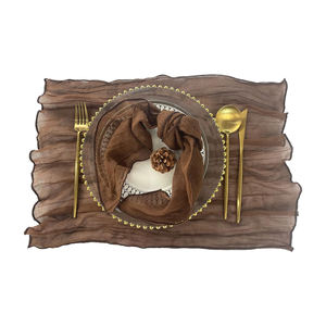 Vente en gros de serviettes de table en lin de style moderne 100% jetables brodées à la main pour les occasions formelles couleur blanche - Product Image 2