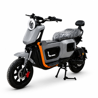 1500W 60V/72V 20Ah Elektrikli Sokak Motosikleti Scooter 14 İnç İki Kişilik Yetişkin Motosikleti 60km/s Maksimum Hızla Ulaşım İçin