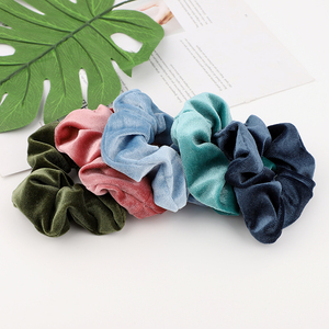 Groothandel Premium Fluweel Scrunchies Sets Elastische Haarbanden Fluwelen Haar Scrunchies Voor Vrouwen Haaraccessoires Haarband Stropdassen - Product Image 4