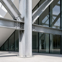 Bâtiment d'exposition en acier à grande portée personnalisé pour les projets d'affichage commercial
