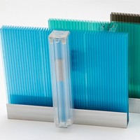 Plaque de polycarbonate creuse de 8 mm, insonorisée, moderne, en Markrolon, avec revêtement UV, à prix abordable, certifiée ISO9001, garantie 10 ans