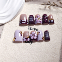 321-325 Couleurs éblouissantes Ongles pressés faits à la main en forme de canard 10 pièces Faux ongles pour les doigts Styles de design uniques
