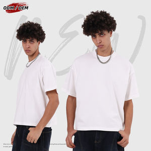 Camiseta de Hombre de Lujo, Cuello Redondo, Corte Holgado, 100% Algodón, Diseño de Logotipo Personalizado, Estilo Urbano, Camiseta Lisa de Corte Corto - Product Image 4