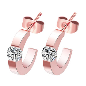 Boucles d'oreilles en or rose en forme de C, 15mm, rondes, incrustées de zircon, design géométrique, cadeau pour femmes - Product Image 1