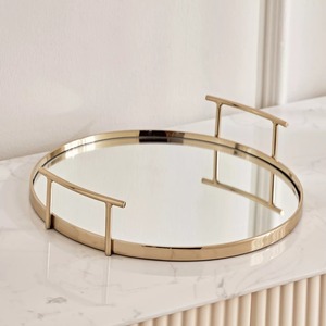 Bandeja Decorativa Moderna de Metal Personalizada y Ecológica del Planalto de Clermont con un Hermoso Aspecto Dorado y Agarradera para Fiestas y Hoteles - Product Image 1