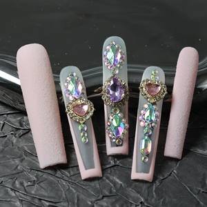 Uñas acrílicas artesanales de alta gama al por mayor, uñas postizas cuadradas de cobertura completa, acabado rosa mate, diseño con diamantes de imitación, personalizables - Product Image 1