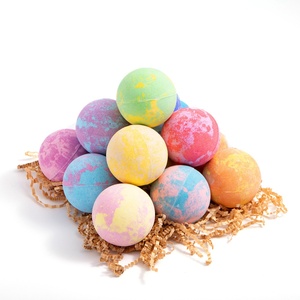 Bola de sal de baño transfronteriza con aceite esencial vegetal, fragancia explosiva, burbujas múltiples, colores mezclados, limpieza profunda y juguete incorporado - Product Image 2