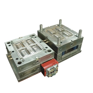 Molde de inyección de molde de plástico de concha de zócalo de interruptor - Product Image 1