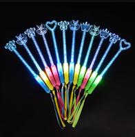 Baguette lumineuse Flash Led étoile coeur lune bâtons lumineux princesse Rave fête faveur acrylique bulle magicien baguette pour néon Concert noël