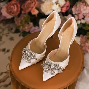 8CM Chaussure Talons Femme Luxury Rhinestone Pumps Trending <b>White</b> Wedding <b>Heels</b> for Ladies - Product Image 3