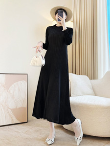 Nuevo Vestido Plisado Miyake Elegante de Moda 2026 para Mujer, Vestido Maxi Acampanado con Corte en A que Estiliza la Figura, Ropa al por Mayor - Product Image 6