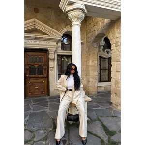 Ensemble de costume crème Harper pour femmes - Product Image 4