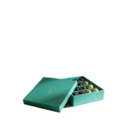 Boîte cadeau rigide personnalisée recyclable avec gaufrage, emballage en papier rigide pour chocolat, bonbons, desserts, hôtel, Noël, Nouvel An, fêtes