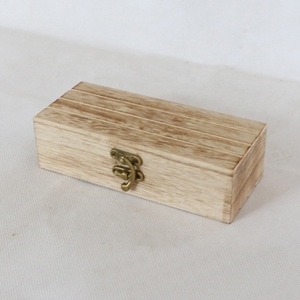 Натуральная деревянная шкатулка для украшений - Product Image 3