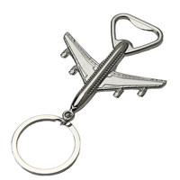 Porte-clés décapsuleur créatif en métal en forme d'avion, en alliage de zinc, porte-clés avion 3D, cadeau souvenir pour collection d'aviation