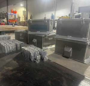 เคสแบตเตอรี่อลูมิเนียมสำหรับเรือพร้อมพื้นผิวการก่อสร้างที่ทนทานต่อสภาพอากาศมีให้เลือกตามต้องการ - Product Image 1